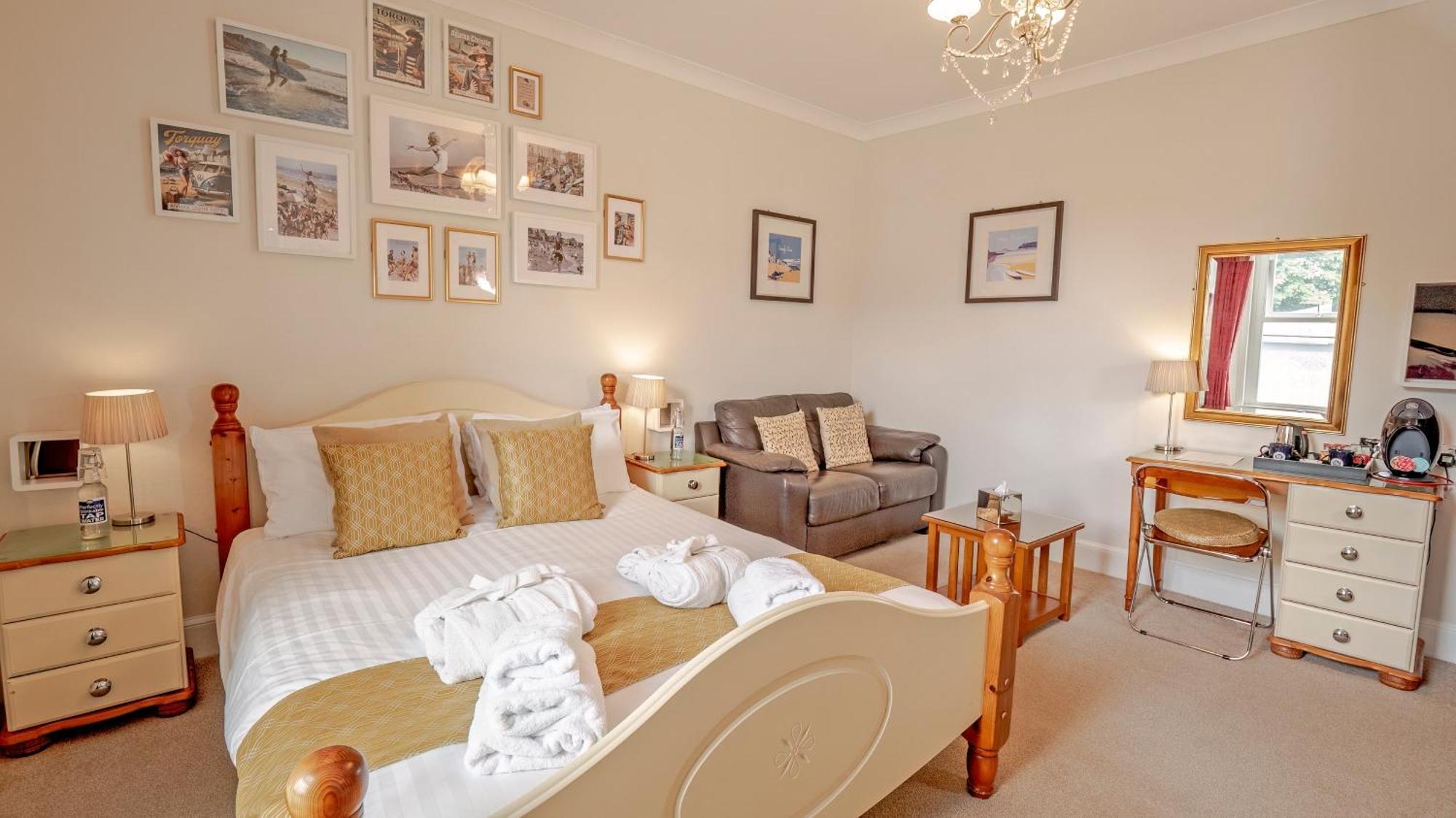 Riviera Lodge Hotel Torquay Extérieur photo