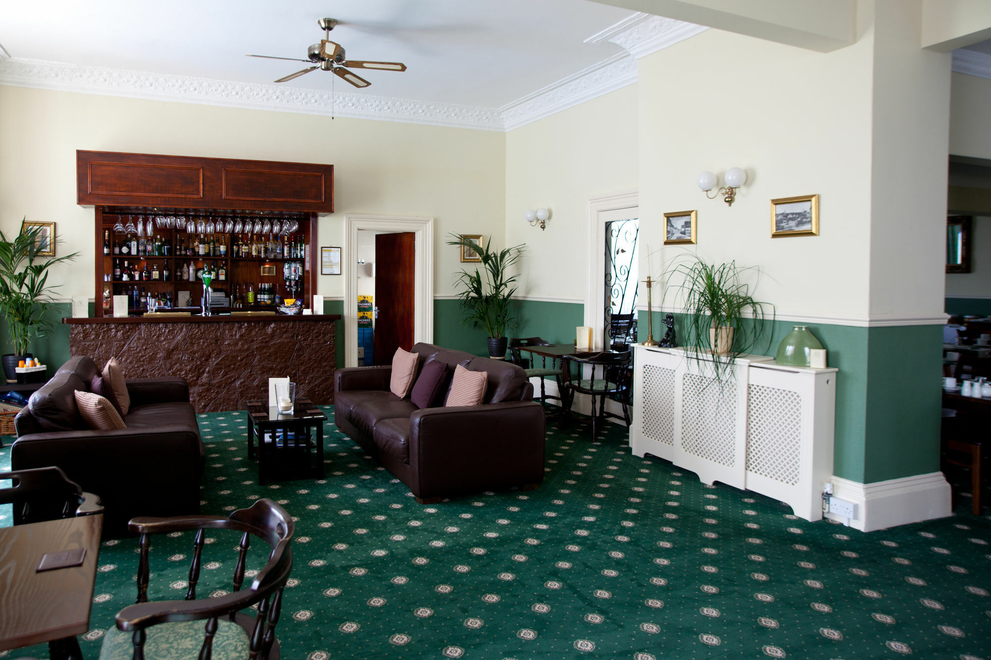 Riviera Lodge Hotel Torquay Extérieur photo
